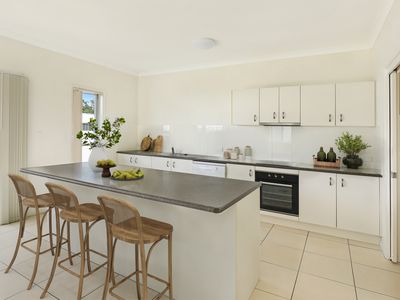 33 Kurrajong Crescent, Meridan Plains