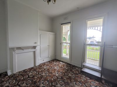 328 Myers Street, Geelong