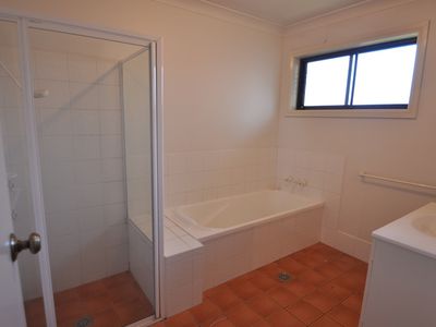 25B Hunter Street, Dubbo