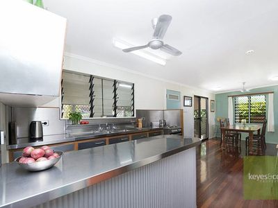9 McClelland Street, West End