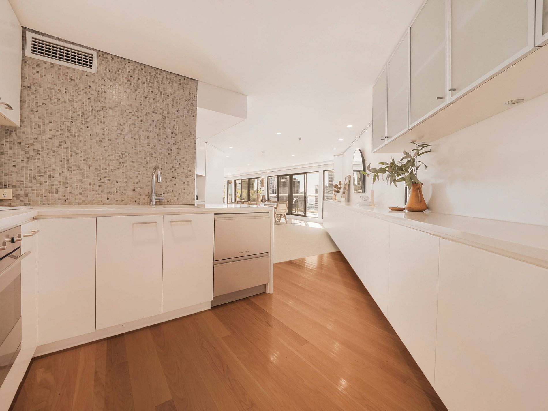 Penthouse 2901 / 187 Liverpool Street, Sydney