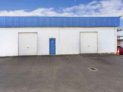 8/120 Industrial Road, Oak Flats