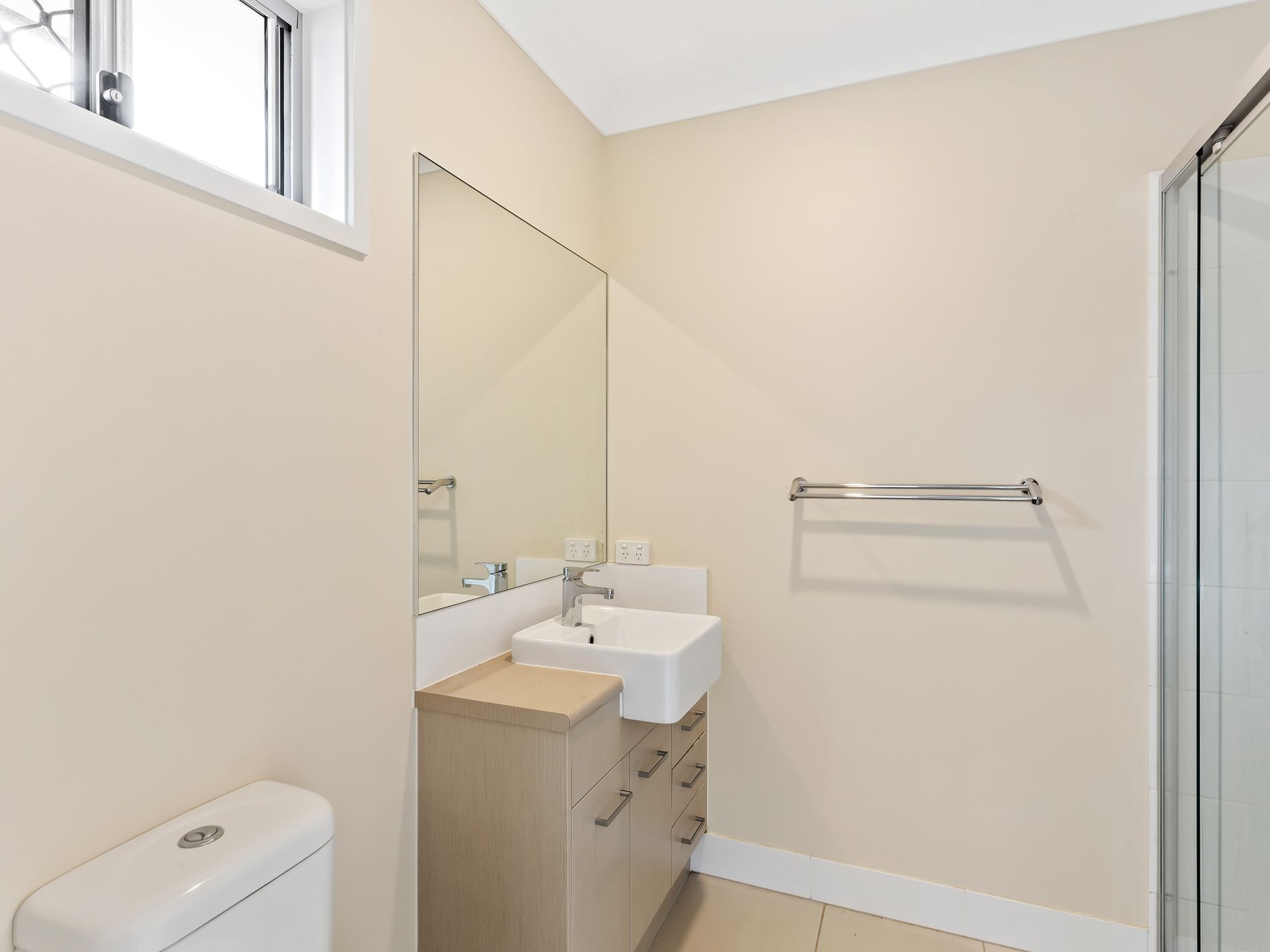 62 Benham Avenue , Kallangur