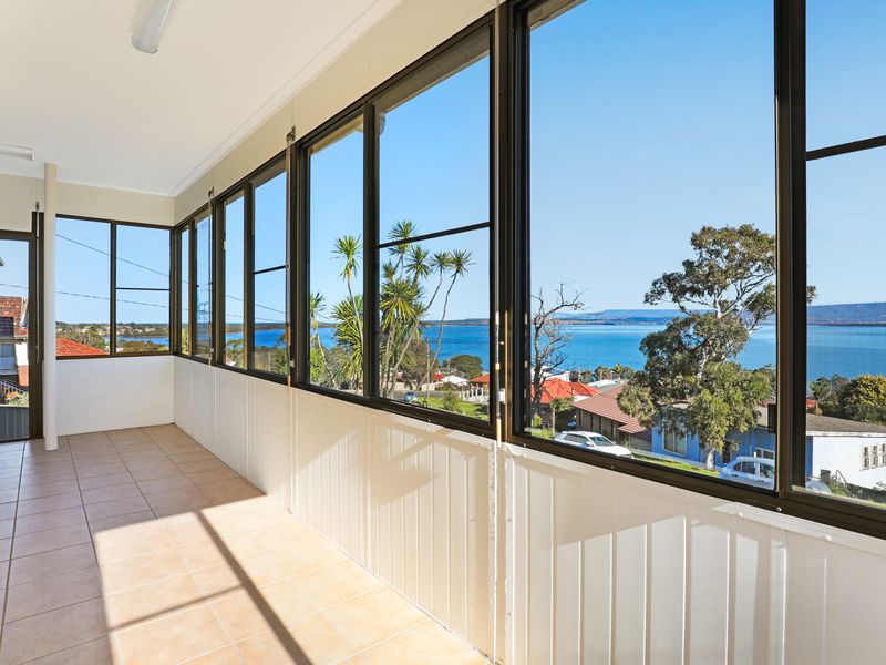 93a Lake Heights Road, Lake Heights