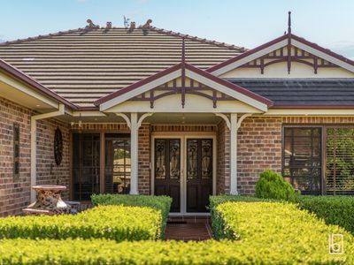 11 Dean Avenue, Kanwal