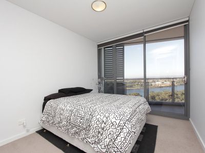 1606 / 96 Bow River Crescent, Burswood