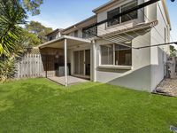 37 / 74 Universal Street, Pacific Pines