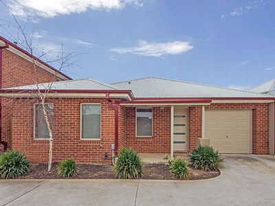 3 / 11 Parker Street, Werribee