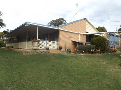 6 Hazelmount Terrace, Kingaroy