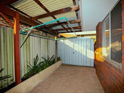 8/82 Edward Street, Osborne Park