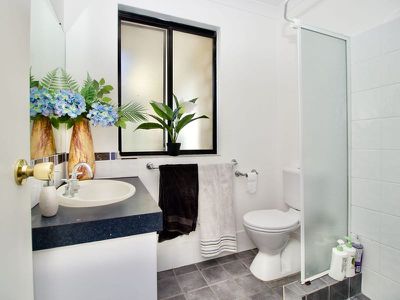 9 Hueston Lookout  , Leda