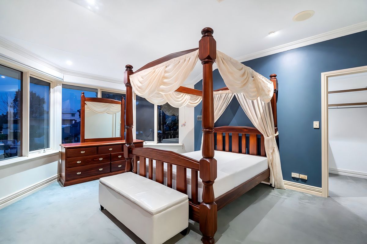 6 Moreing Road, Attadale