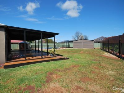 17 Hastings Court, Dubbo