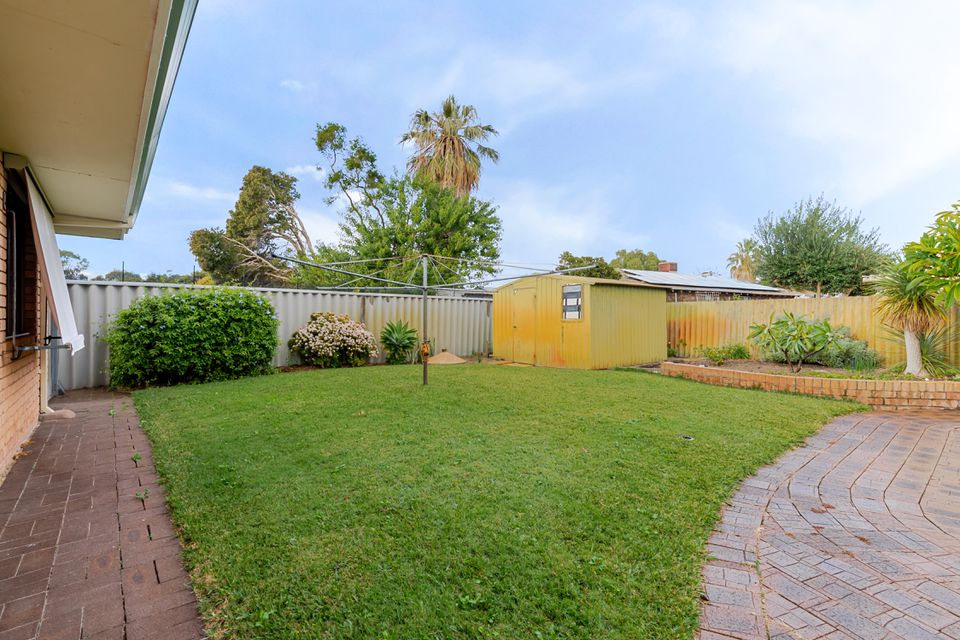 10 SEABROOKE AVENUE, Rockingham