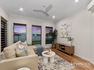 19 Springbrook Parade, Idalia