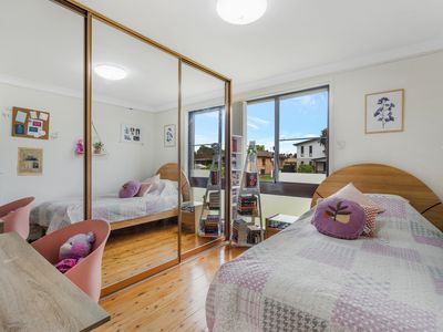 7 Hanna Avenue, Lurnea
