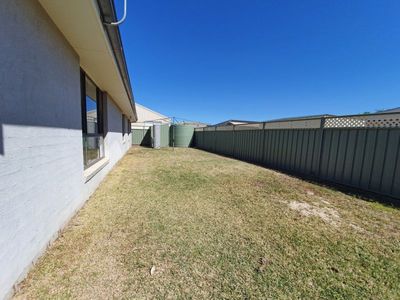 10 Holmwood Drive, Dubbo