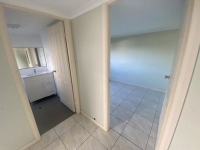 27 St Johns Street, Busby