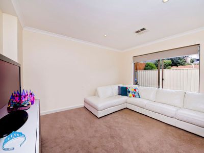 37A Bartlett Crescent, Karrinyup