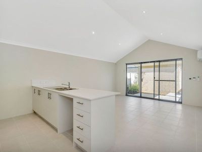 16 Shy Lane, Alkimos