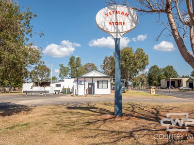 1 River Street, Yetman