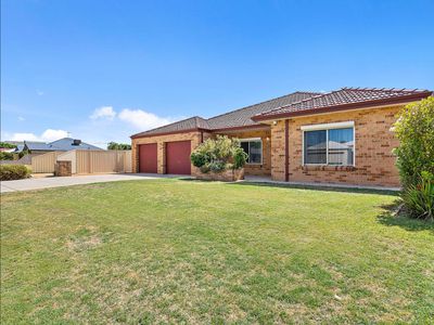 39 Moojebing Street, Bayswater