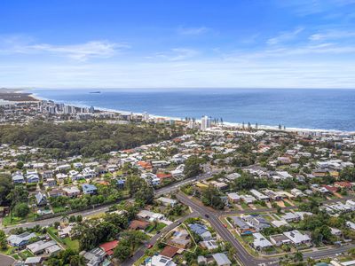 3 Poinciana Avenue, Mooloolaba