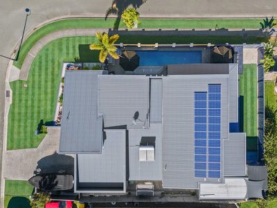 27 Greendragon Crescent, Upper Coomera