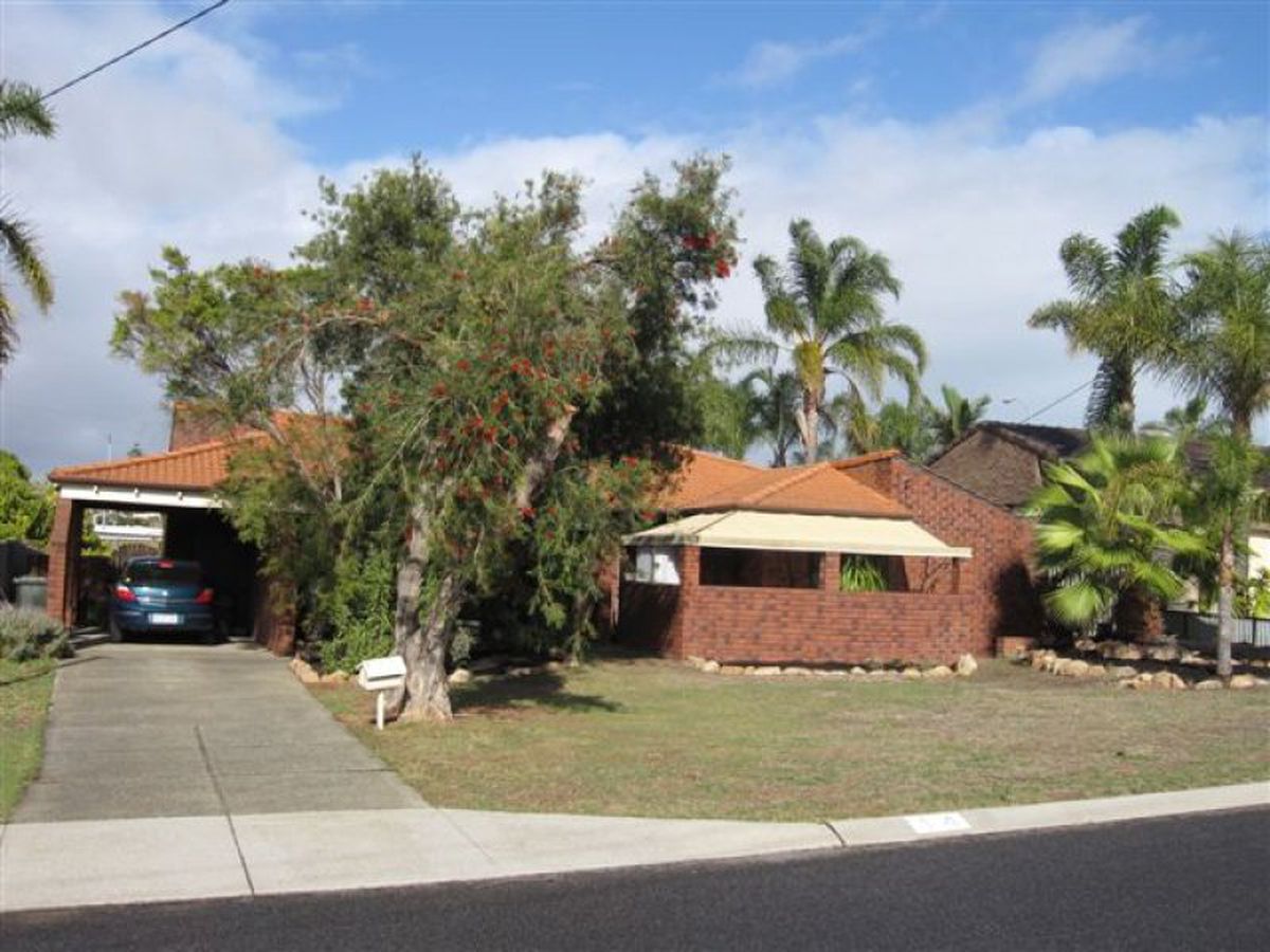 14 FARMAN PLACE, Hamersley, Hamersley - Thumbnail 2