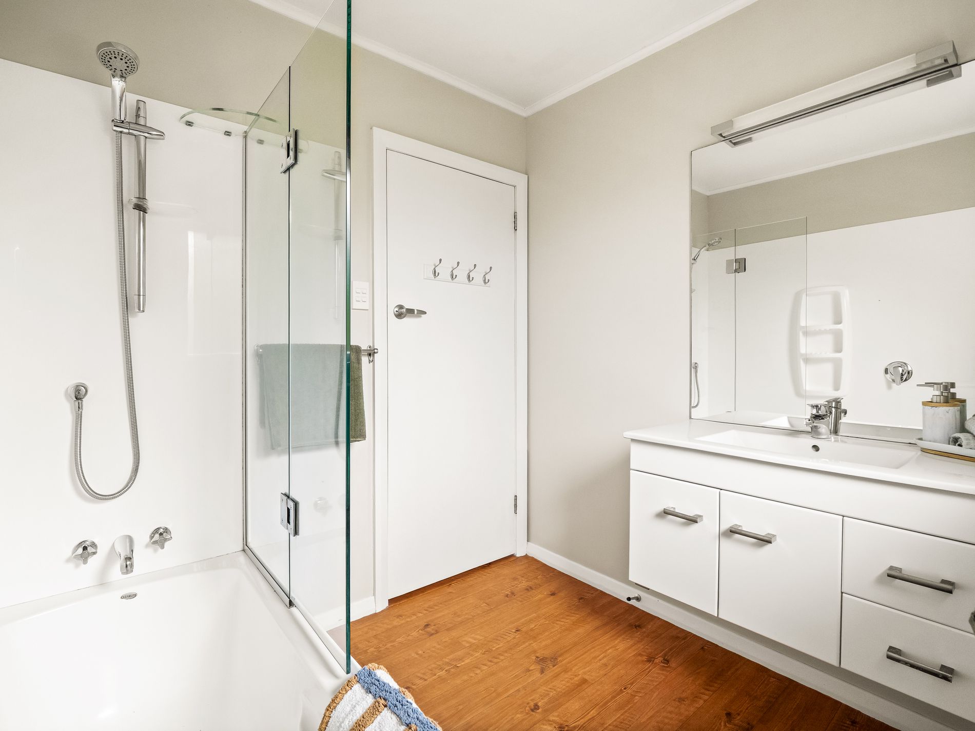 2 Rona Street, Saint Kilda