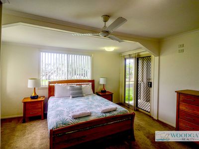 101 Esplanade, Woodgate