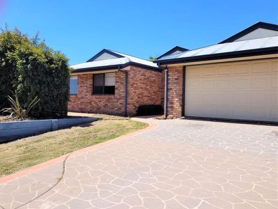 12 Avocado Crescent, Kingaroy