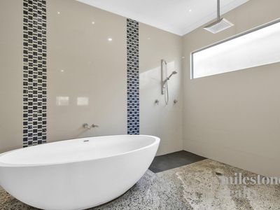 16 Tinsel Street, Yanchep