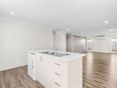 57 Keehner Entrance, Martin