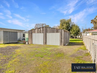 21 Byrne Street, Moyhu