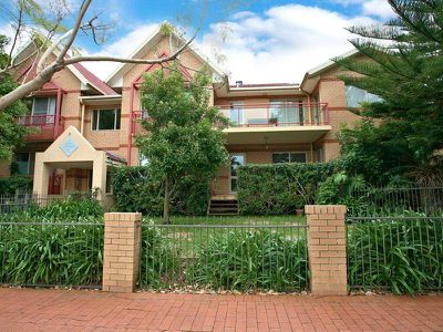 12 / 12 Morgan Street, Botany