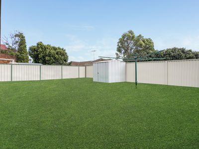 81 Balmoral Circuit, Cecil Hills