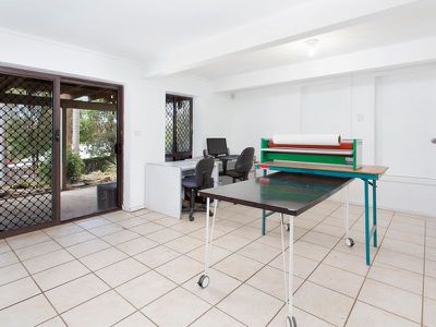 62 Edgeworth Avenue, Kanahooka