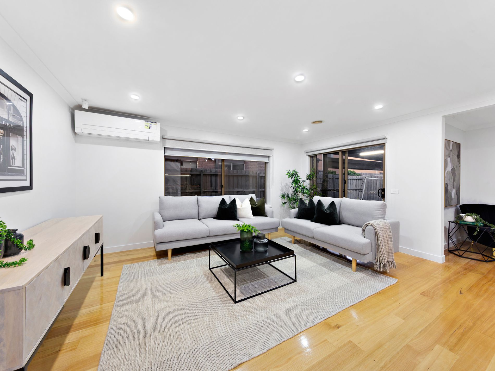 8 Pinnacle Way, Fraser Rise