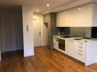 6105 / 172 Edward Street, Brunswick