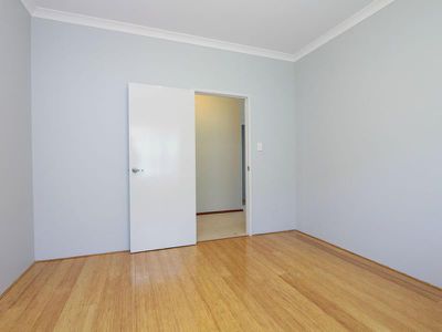 12 Graduate Way, Coolbellup