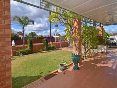 43 Hawkins Street, West Lamington