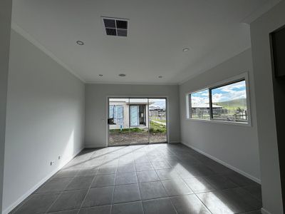 11 Synod Drive, Beveridge