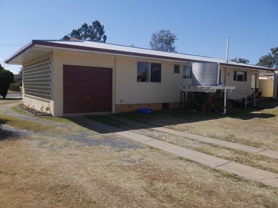 11-13 Earl Street, Kingaroy