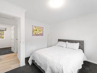 71 The Parkway, Bradbury