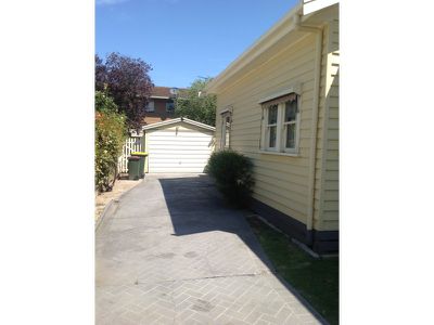 3 Lascelles Avenue, Manifold Heights