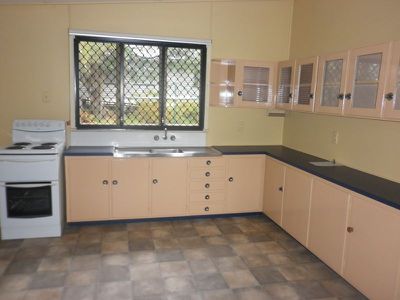 34 Perry Street, Churchill