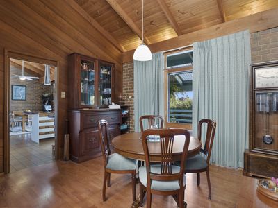 2 PELISSIER STREET, Yea