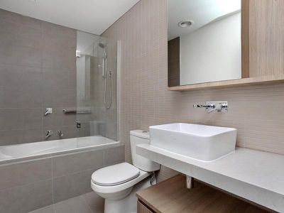 2 / 14 Horizon Drive, Maribyrnong