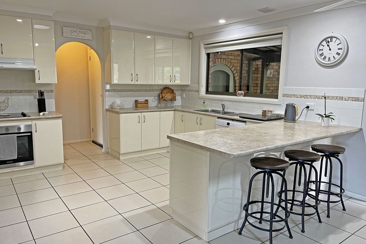 6 Euroka Road, Taree
